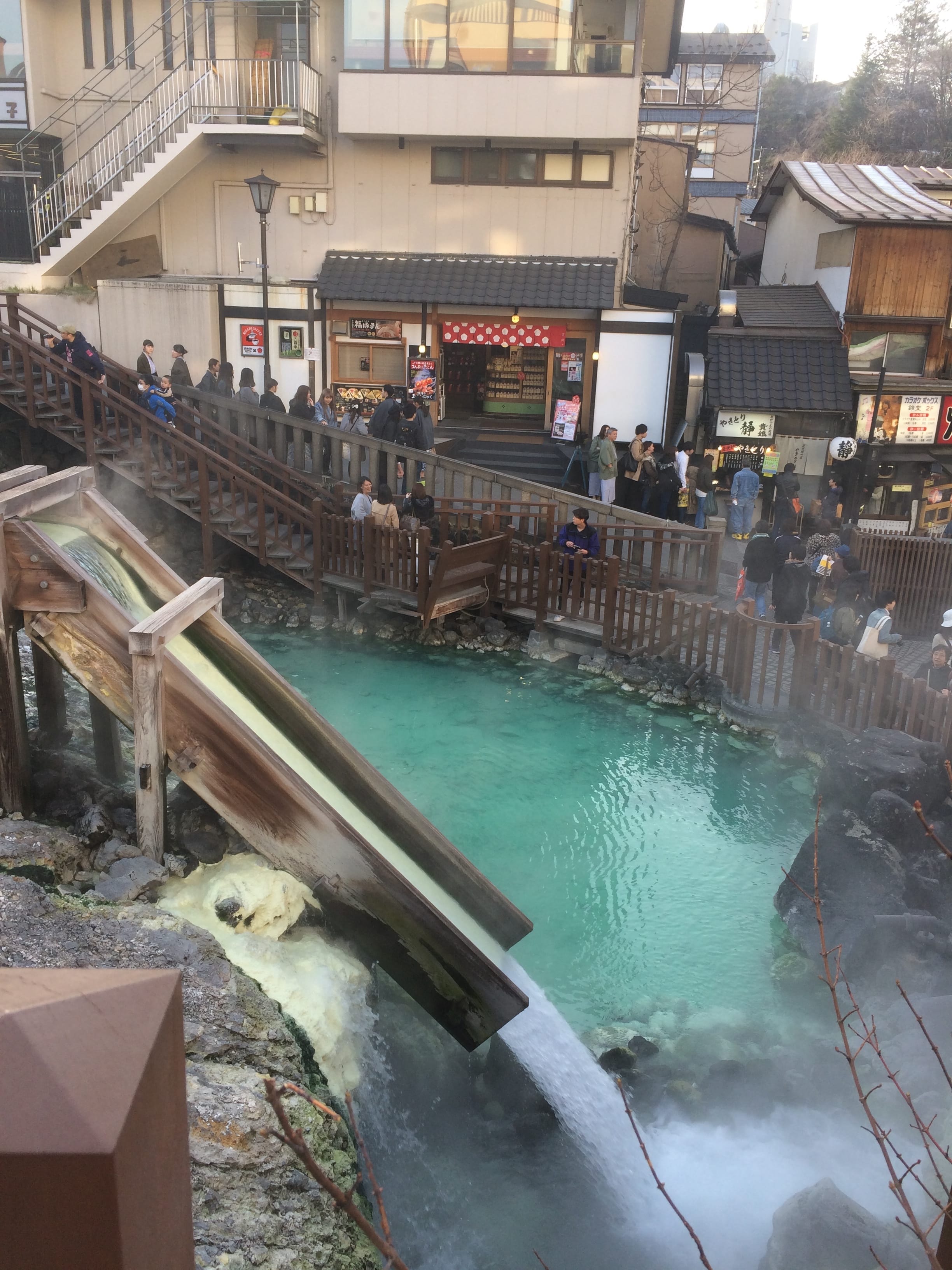 湯畑